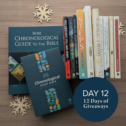 It's the last day to enter The 12 Days of Giveaways! 🎉